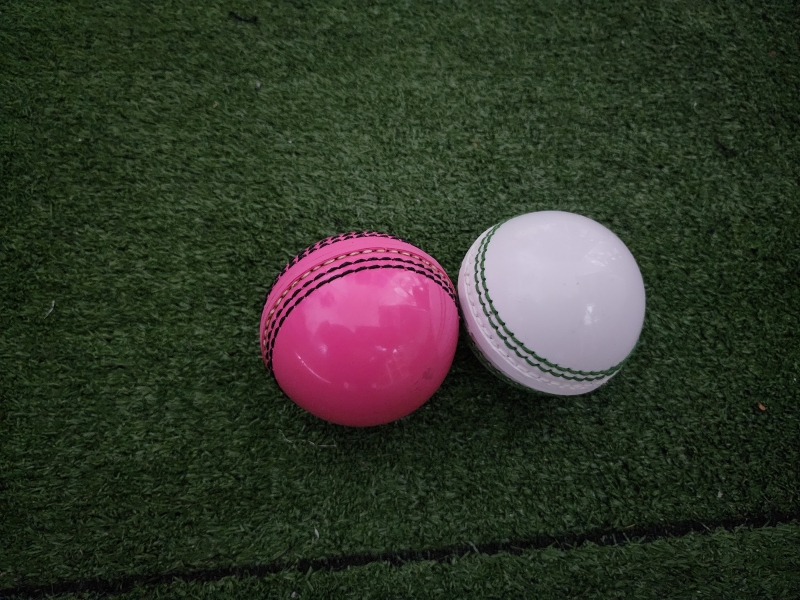 pvc ball white